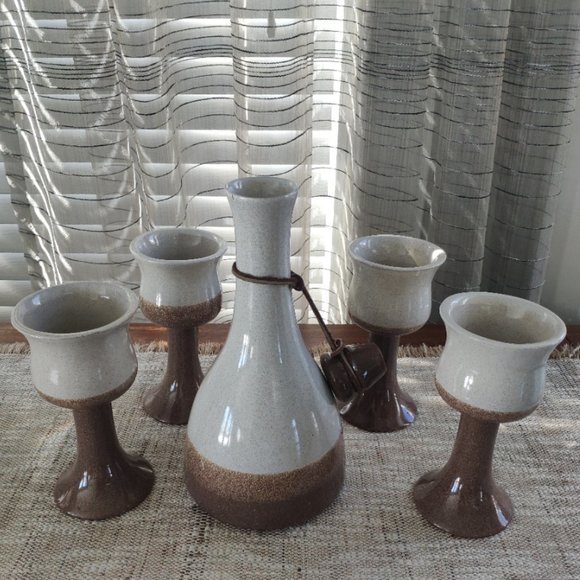 Studio Art Pottery Decanter Set of 5 La Canadienne VTG Bottle + 4 Goblets Signed - Picture 5 of 15